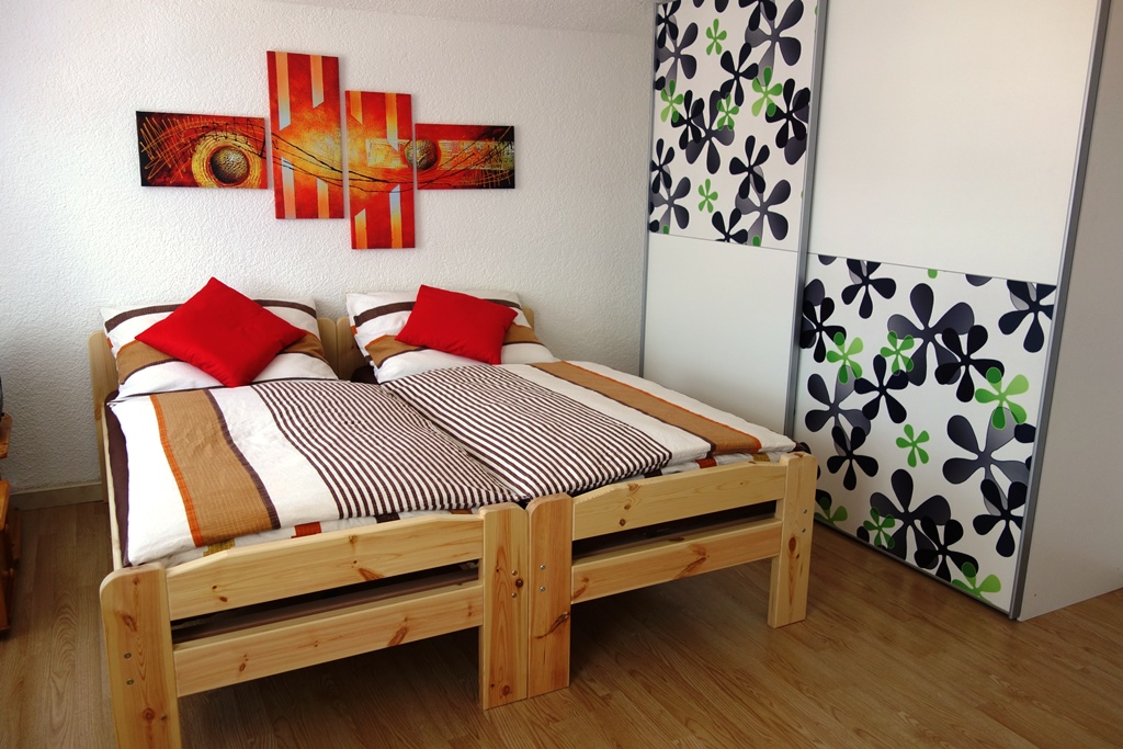 Schlafzimmer im Apartment Fohnsdorf DR
